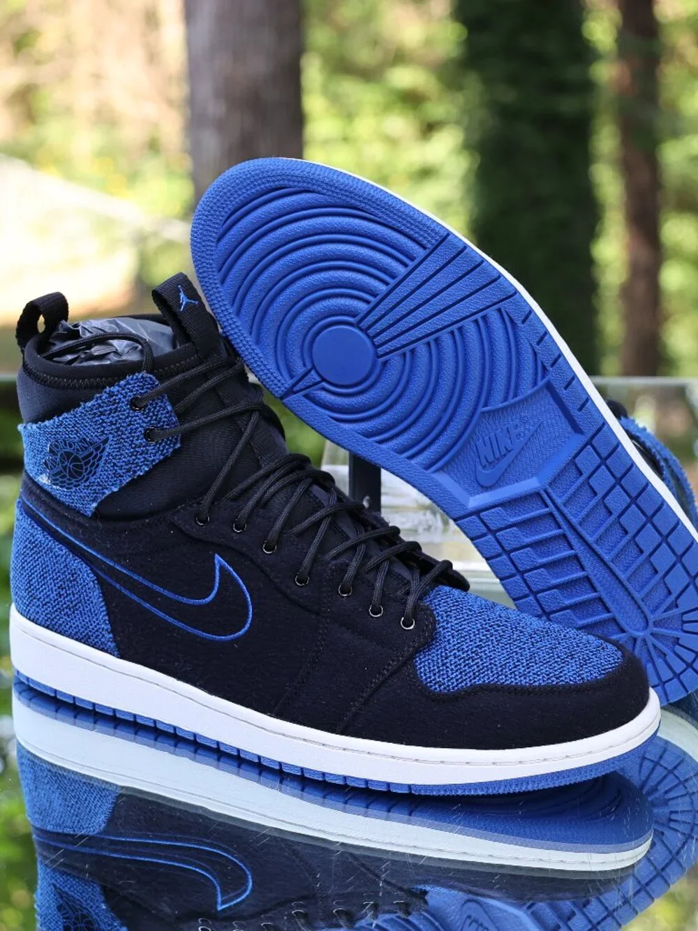 Air Jordan 1 Retro Ultra High Royal